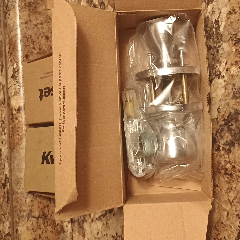 Kwikset Chrome Bed and Bath Locks New In Packaging - Picture 2 of 6